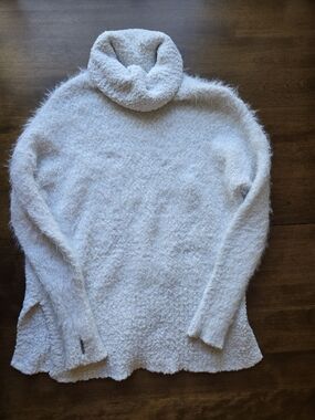 aerie Cream Fuzzy Turtleneck Sweater